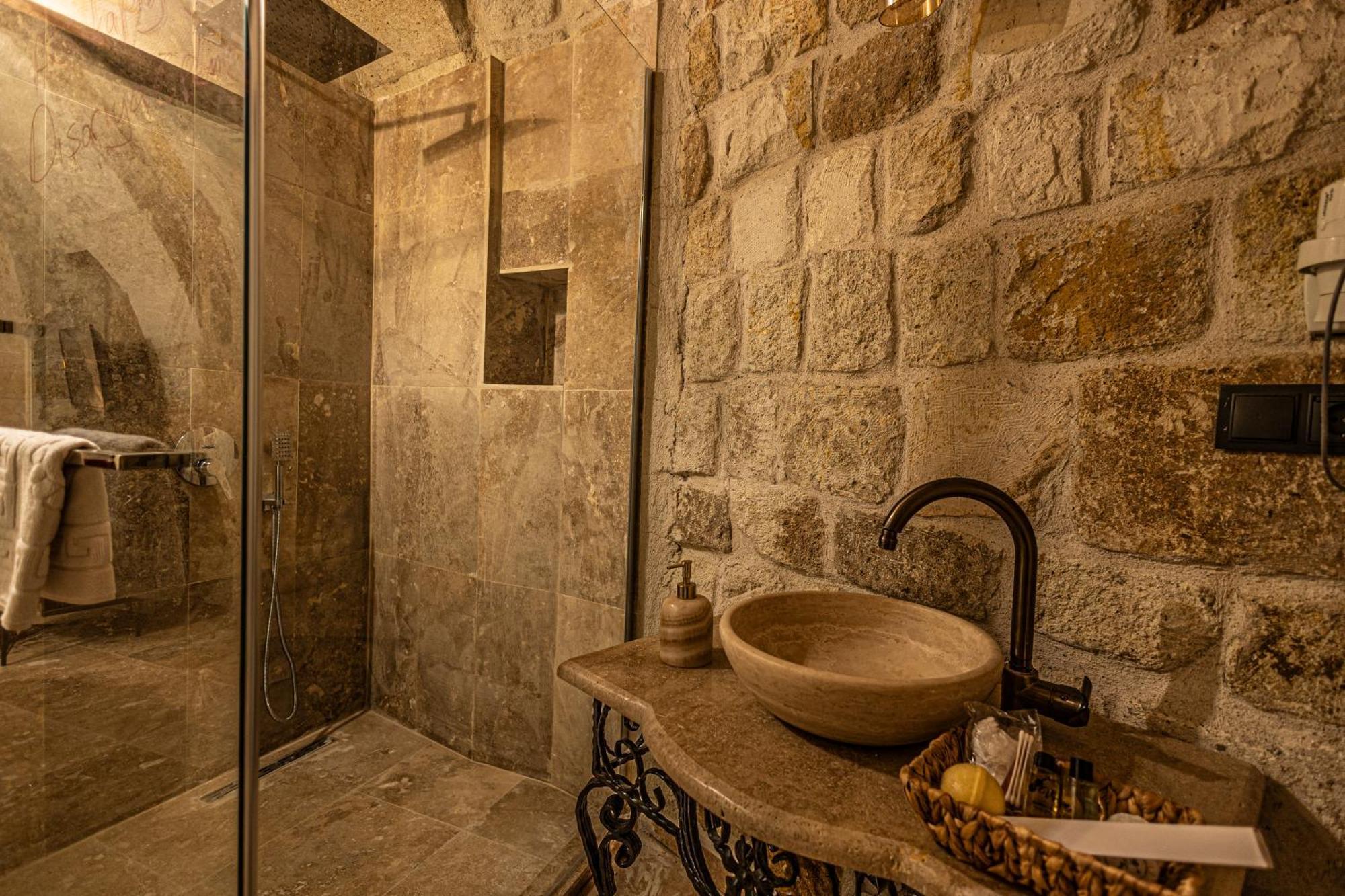 Hotel Zuemruetue Anka Cave à Ürgüp Extérieur photo